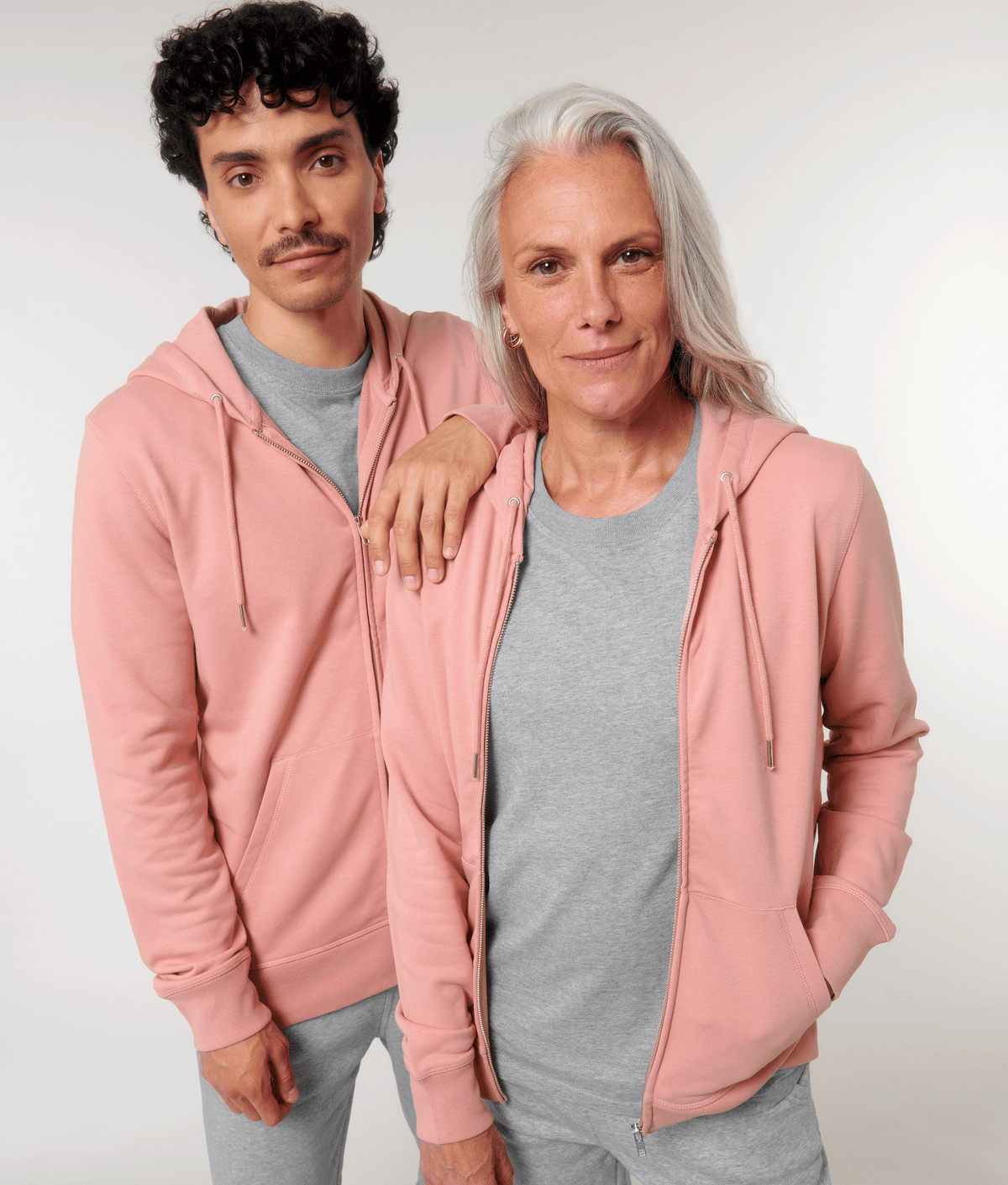 CONNECTOR Zip Hoodie